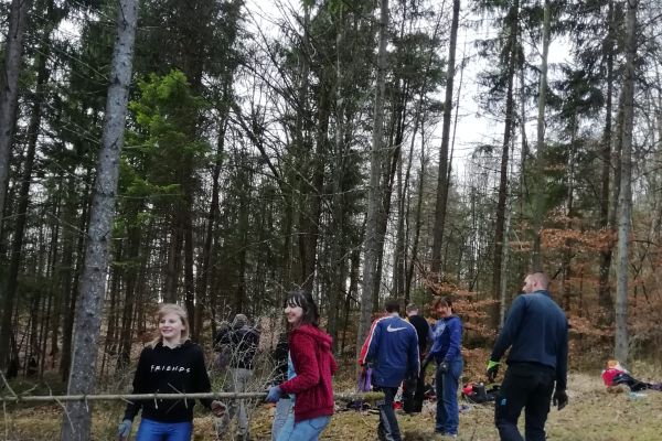 holzmachen2019-4C87E8EC1-13A8-C188-2AC6-4C48D1D73892.jpeg